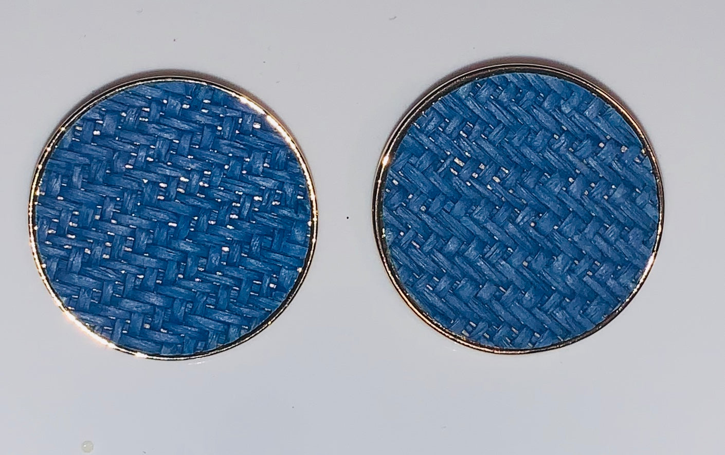 Woven Button